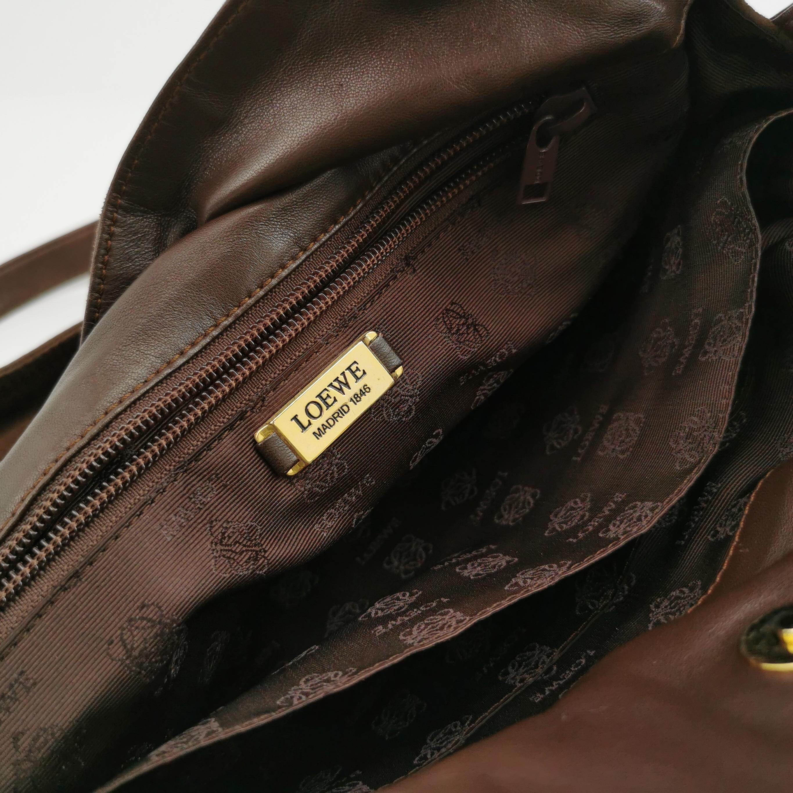 Loewe Flamenco Medium Braun Wildleder Umhängetasche 28cm 3