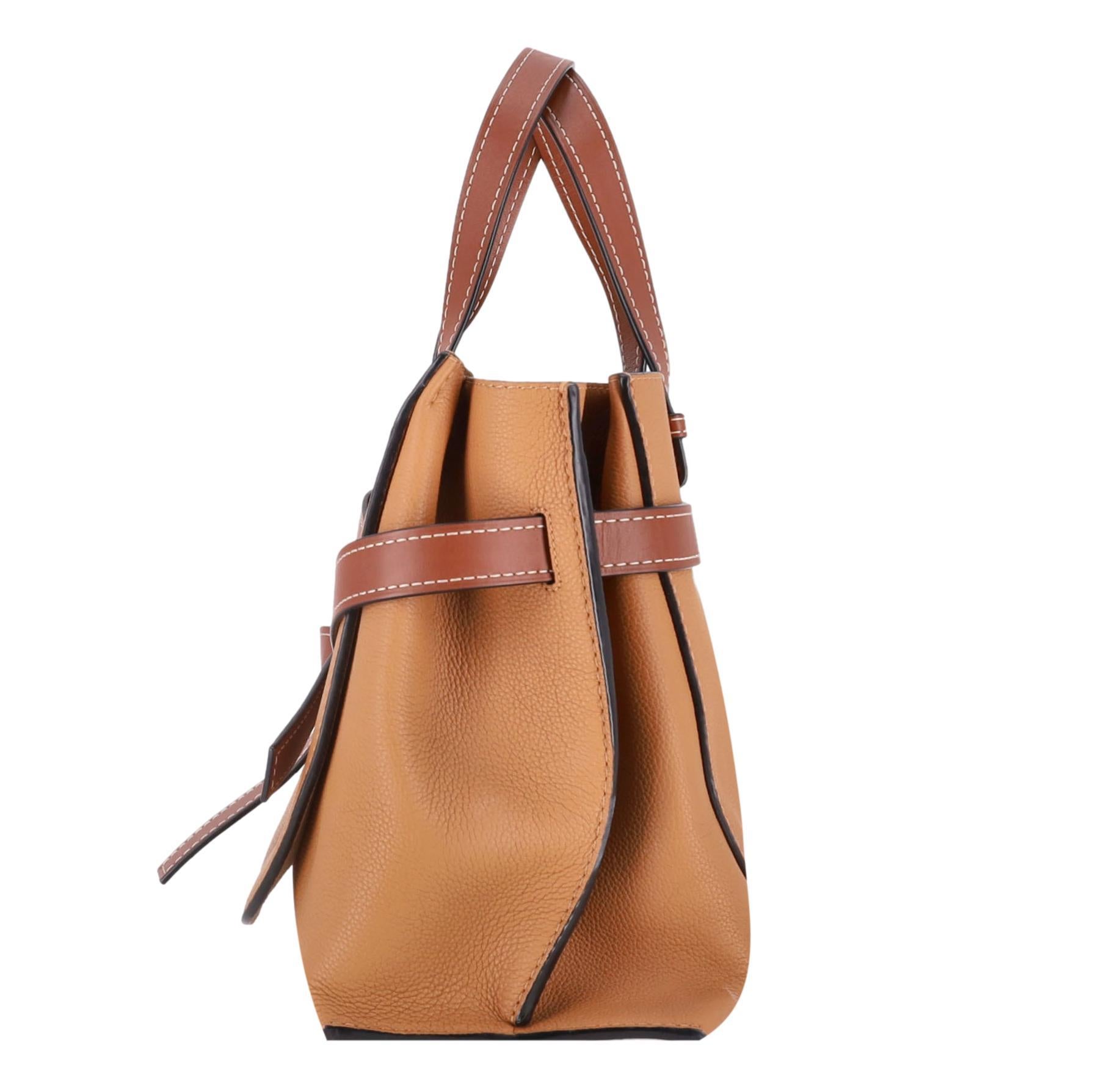 Bolso Tote Mediano Loewe Gate Piel de Becerro en Excelente estado para la venta en London, GB