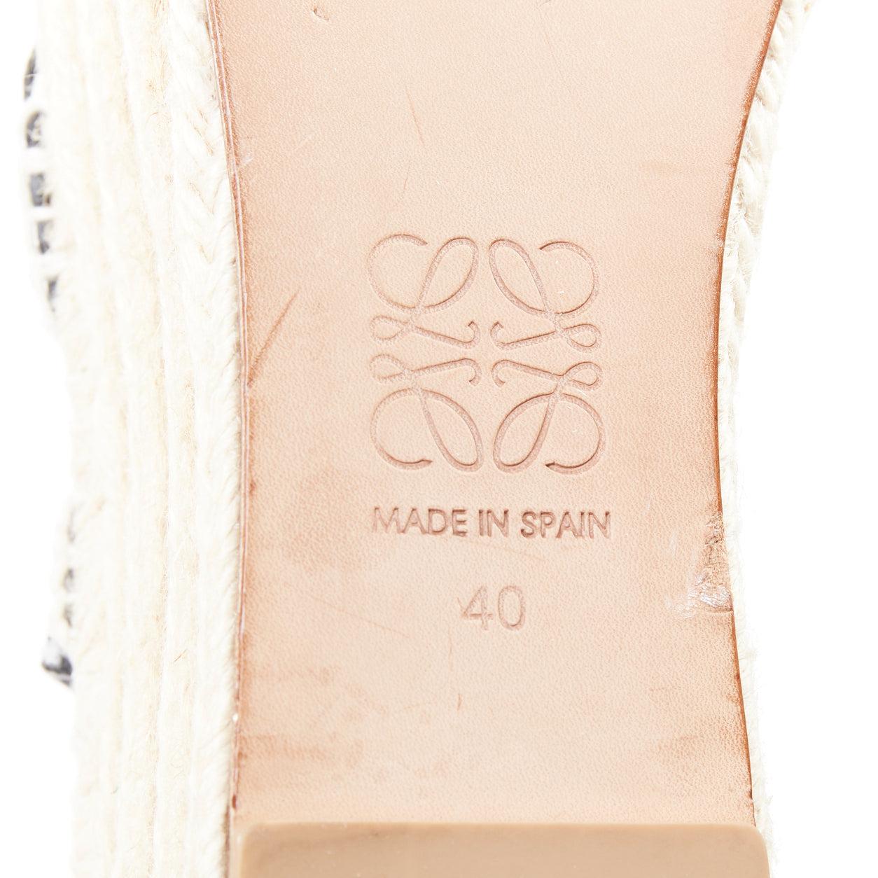 LOEWE Sandales compensées à plateforme en cuir de veau à surpiqûres Gate EU40 en vente 5