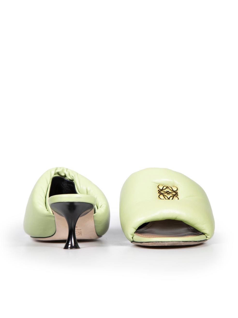 Loewe Green Leather Anagram Heeled Slides Size IT 39 In Good Condition For Sale In London, GB