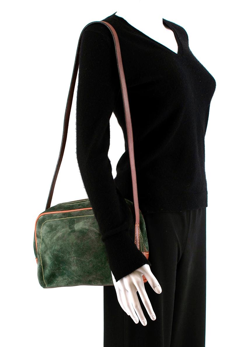 Loewe Green Suede Vintage Shoulder Bag In Excellent Condition In London, GB