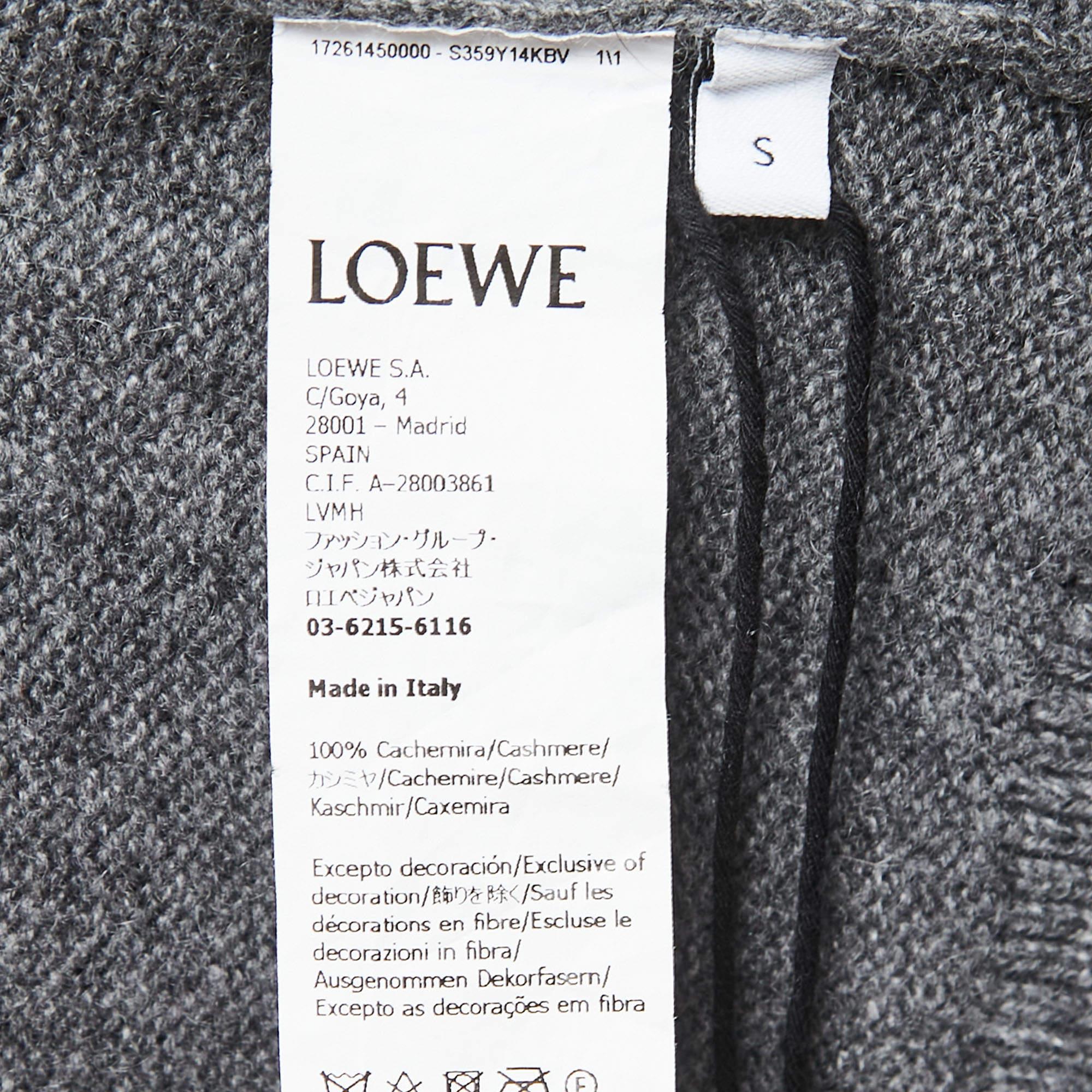 Loewe Grey Cashmere V-Neck Asymmetric Sweater S In Good Condition In Dubai, Al Qouz 2
