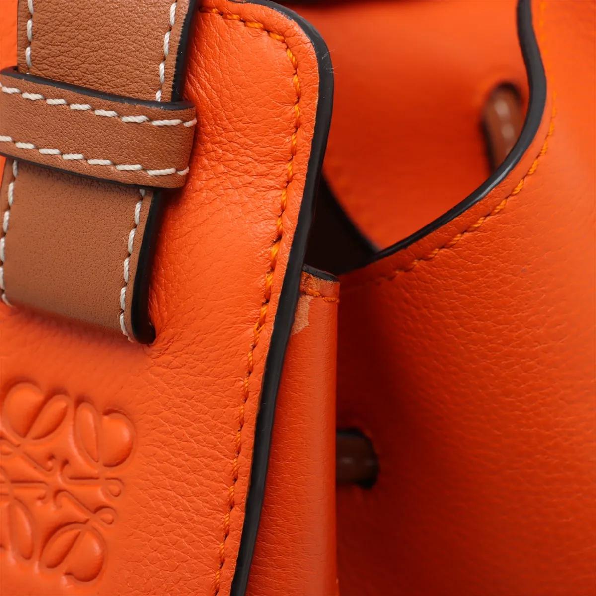 *Loewe Hammock Drawstring Medium Borsa a tracolla in pelle e paglia Marrone x Arancione in vendita 9