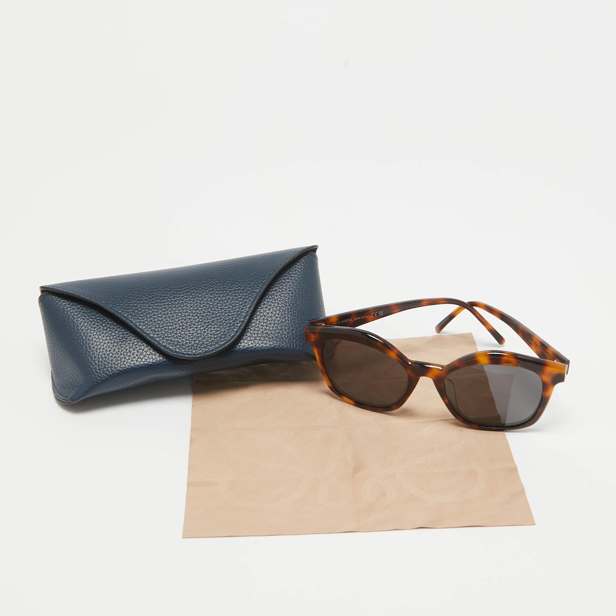 Loewe Havana LW40079U Curvy Square Sunglasses In Excellent Condition In Dubai, Al Qouz 2