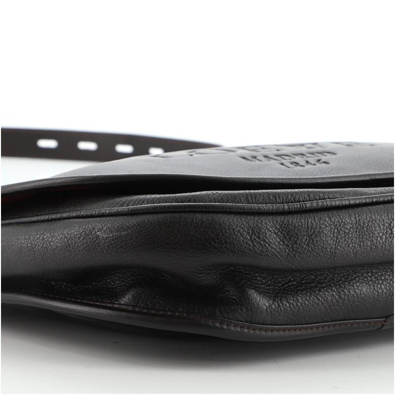 Loewe Heritage Messenger Leder Medium 1