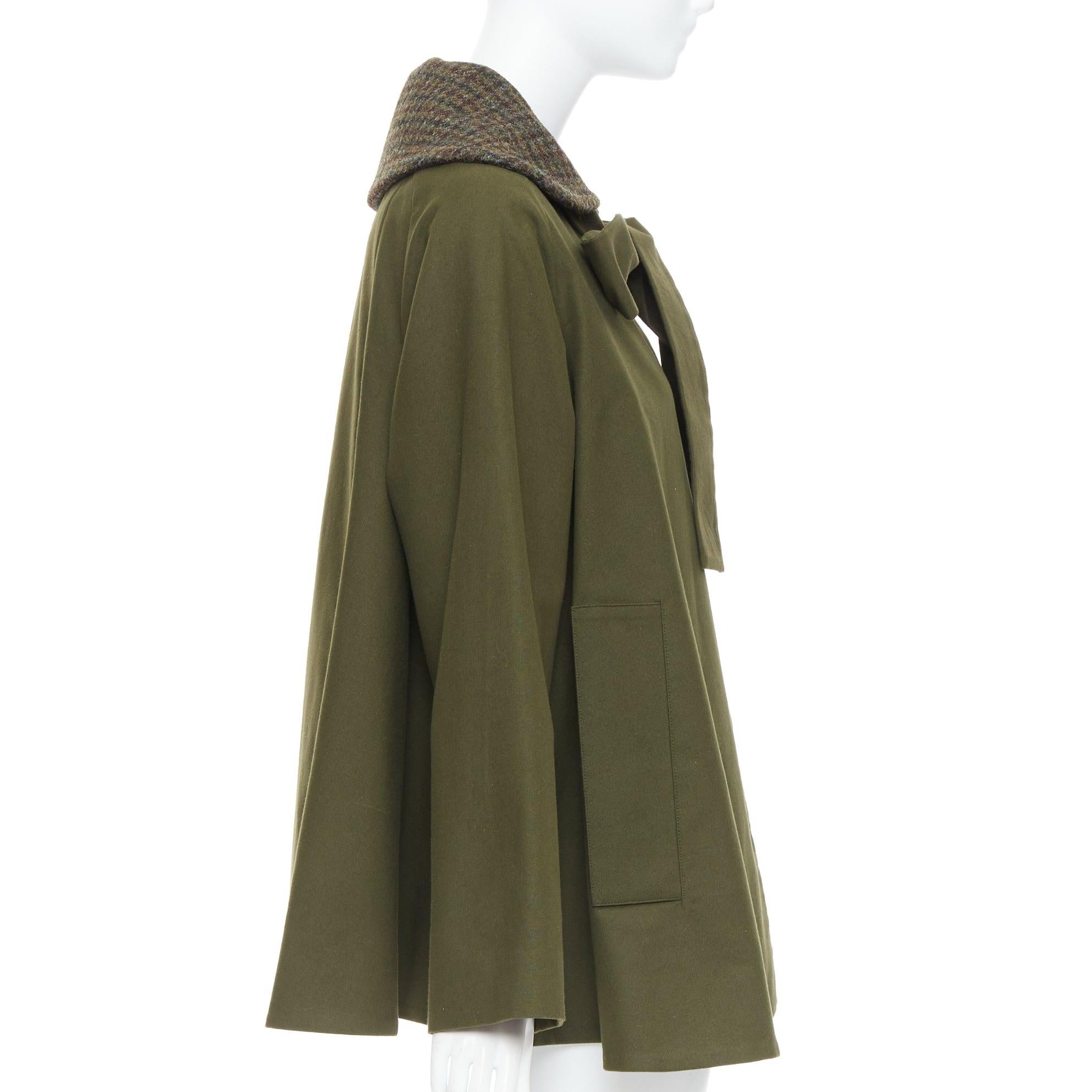 LOEWE khaki green cotton tweed collar bow neck swing coat FR34 XS In Excellent Condition In Hong Kong, NT
