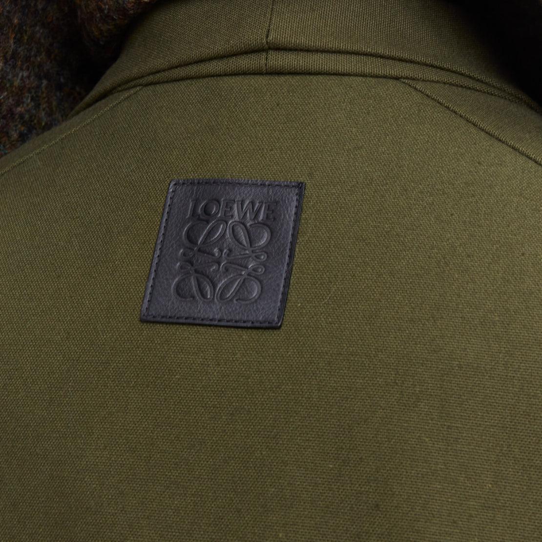 LOEWE cappotto swing in tweed di cotone verde cachi con collo a fiocco FR34 XS in vendita 2