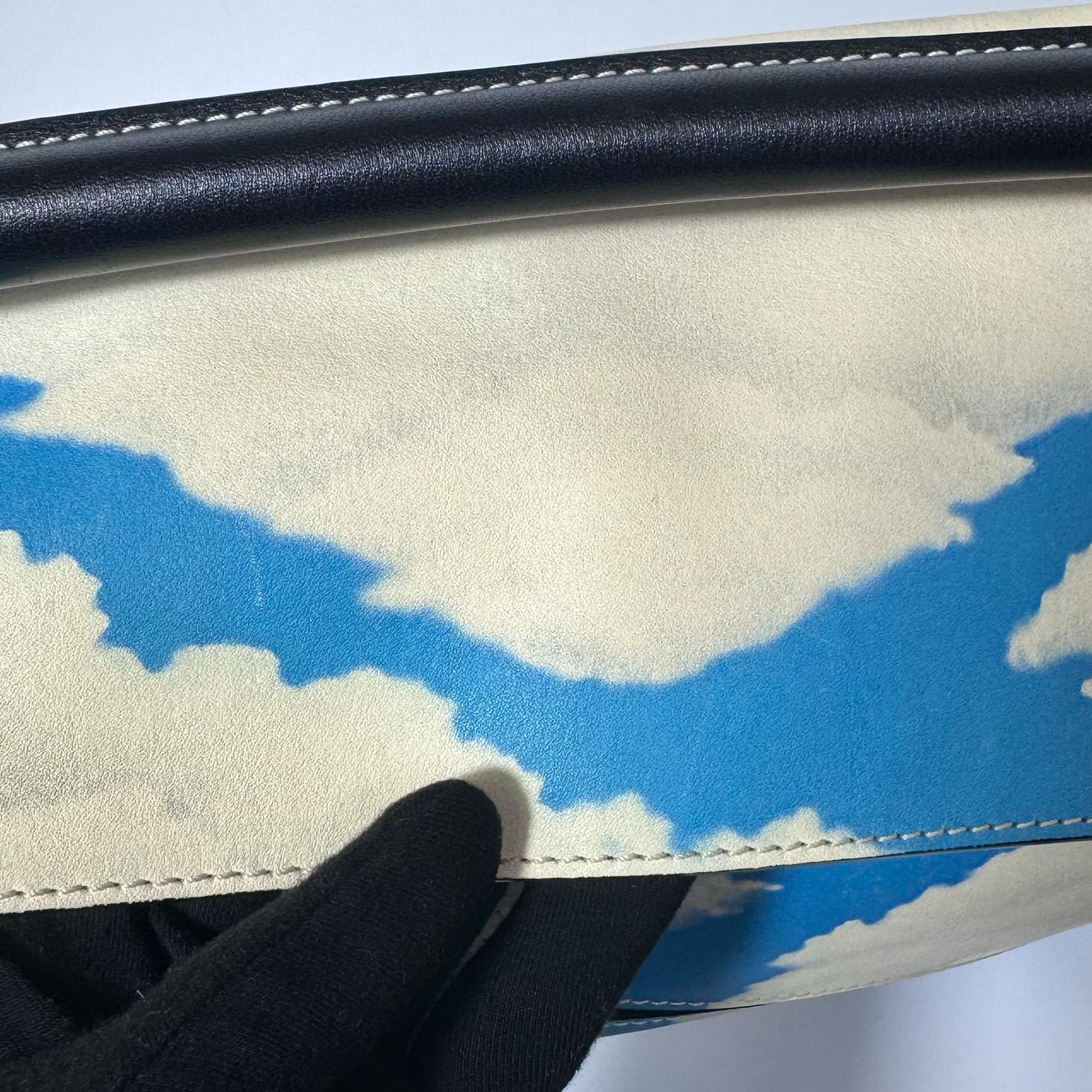 Loewe - Sac Puzzle avec imprimé nuages bleu ciel et ivoire, taille moyenne 8