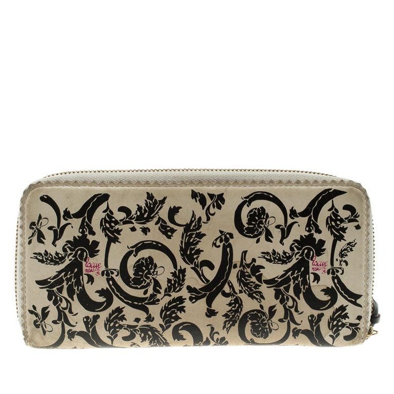 Loewe Off White Printed Leather Zip Around Continental Wallet For Sale at 1stdibs