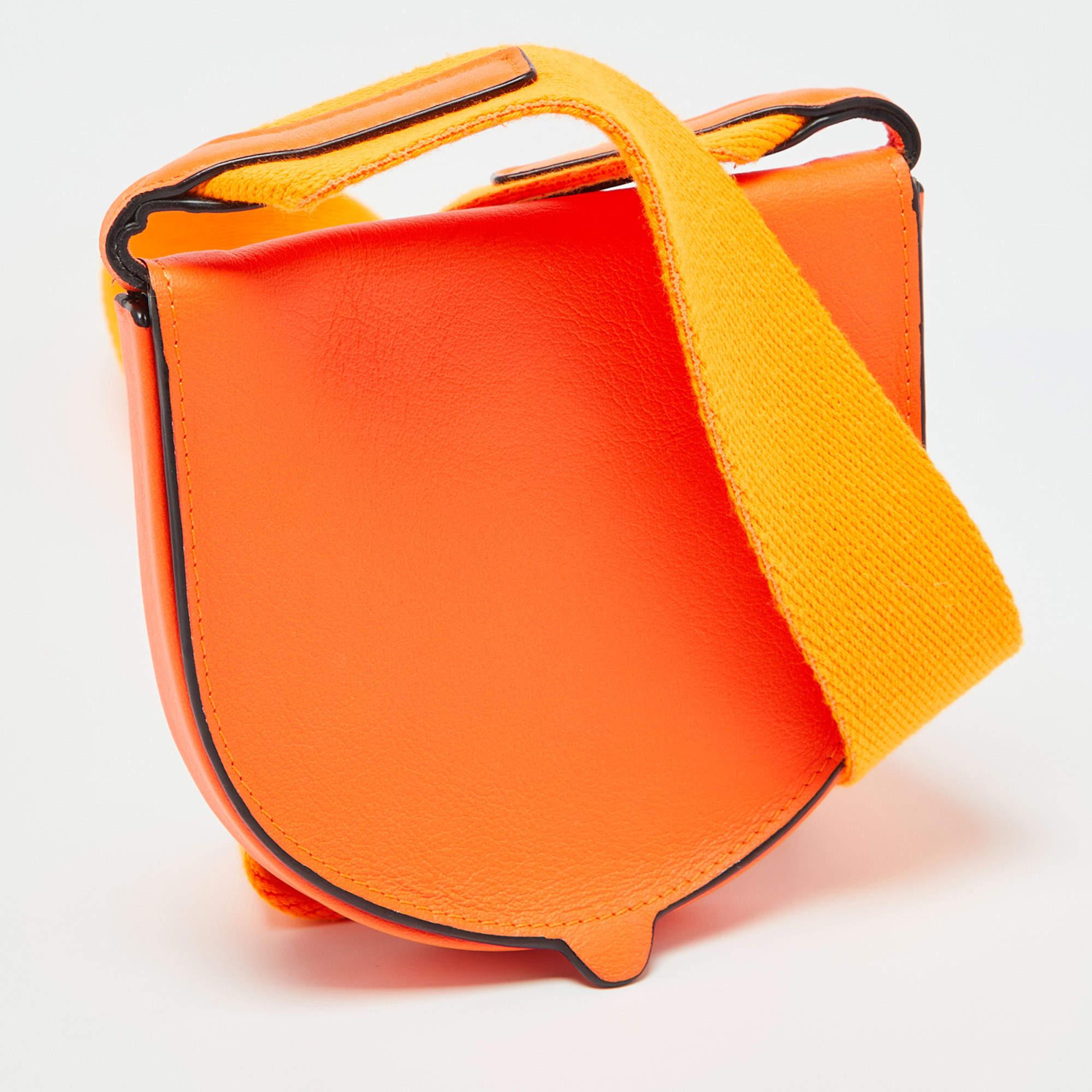 Loewe Orange Neon Leather Heel Flap Crossbody Bag In Good Condition In Dubai, Al Qouz 2