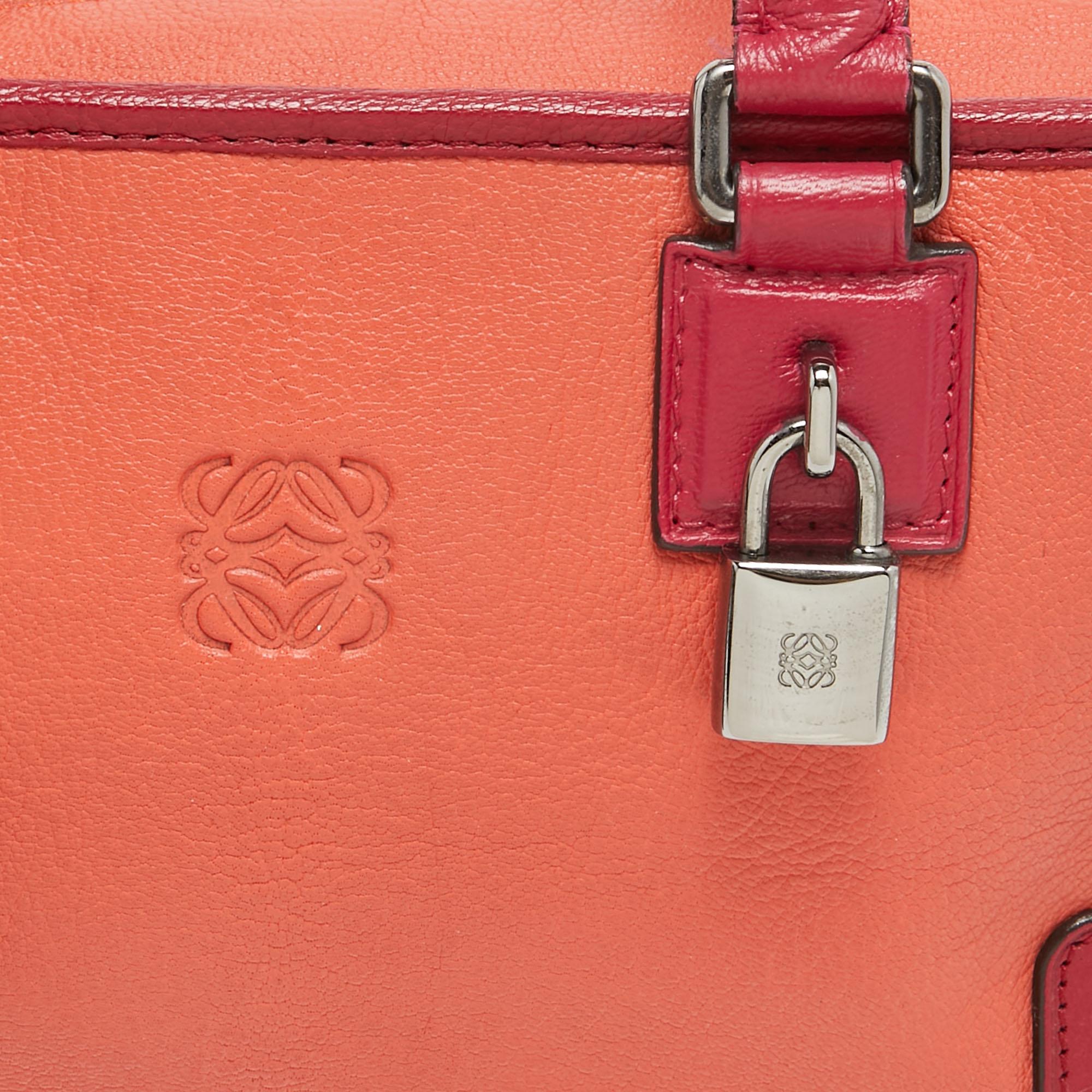 Loewe Amazona-Umhängetasche aus orange/Rosafarbenem Leder Damen im Angebot