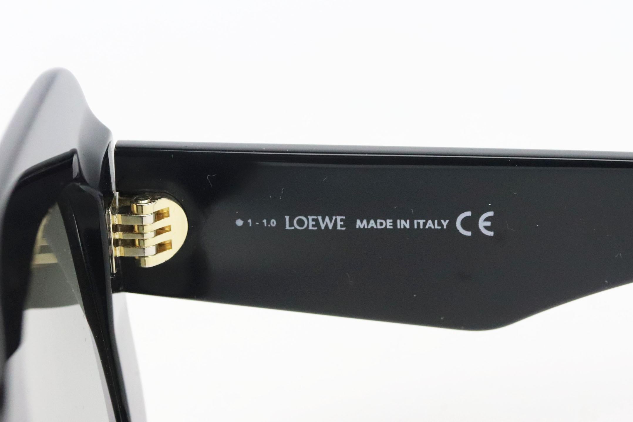 Loewe Oversized Square Frame Acetate Sunglasses In New Condition In London, GB
