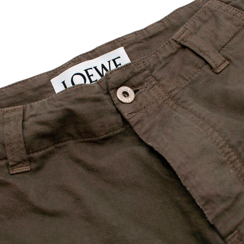 khaki green shorts