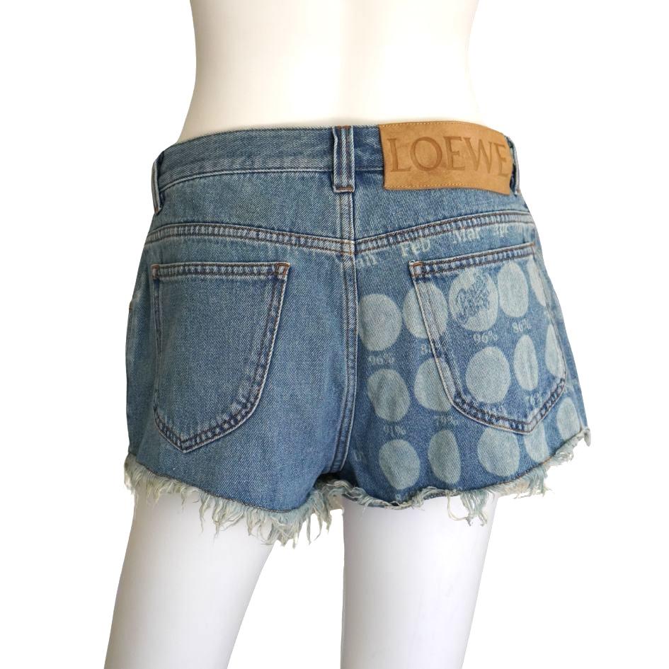 Loewe Paula's Ibiza Lunar Denim Shorts - 5 button closure, size 40 
Waist 31
