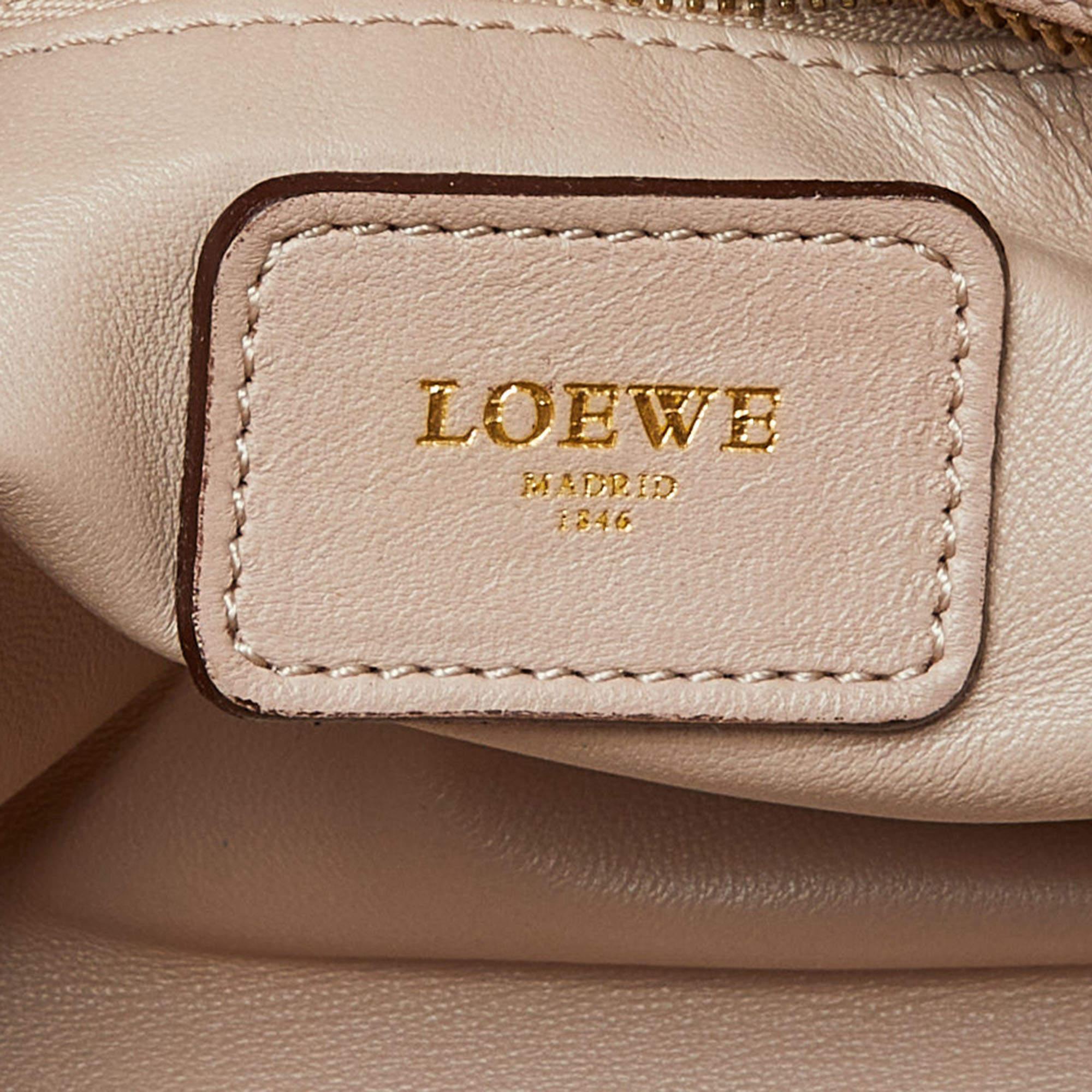Women's Loewe Pink Leather Amazona 36 Satchel