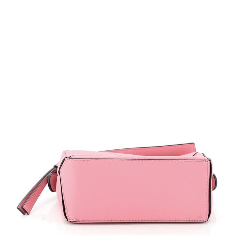 Puzzle leather handbag Loewe Pink in Leather - 37061672