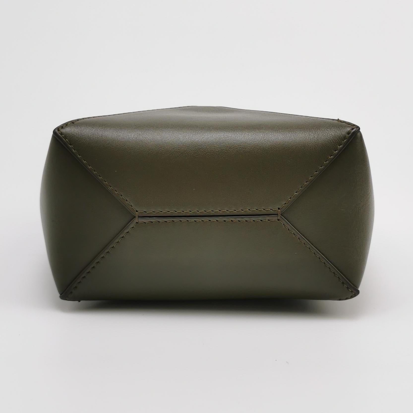 Loewe Puzzle Fold Mini Dark Olive Green Calfskin Leather Tote Bag For Sale 4