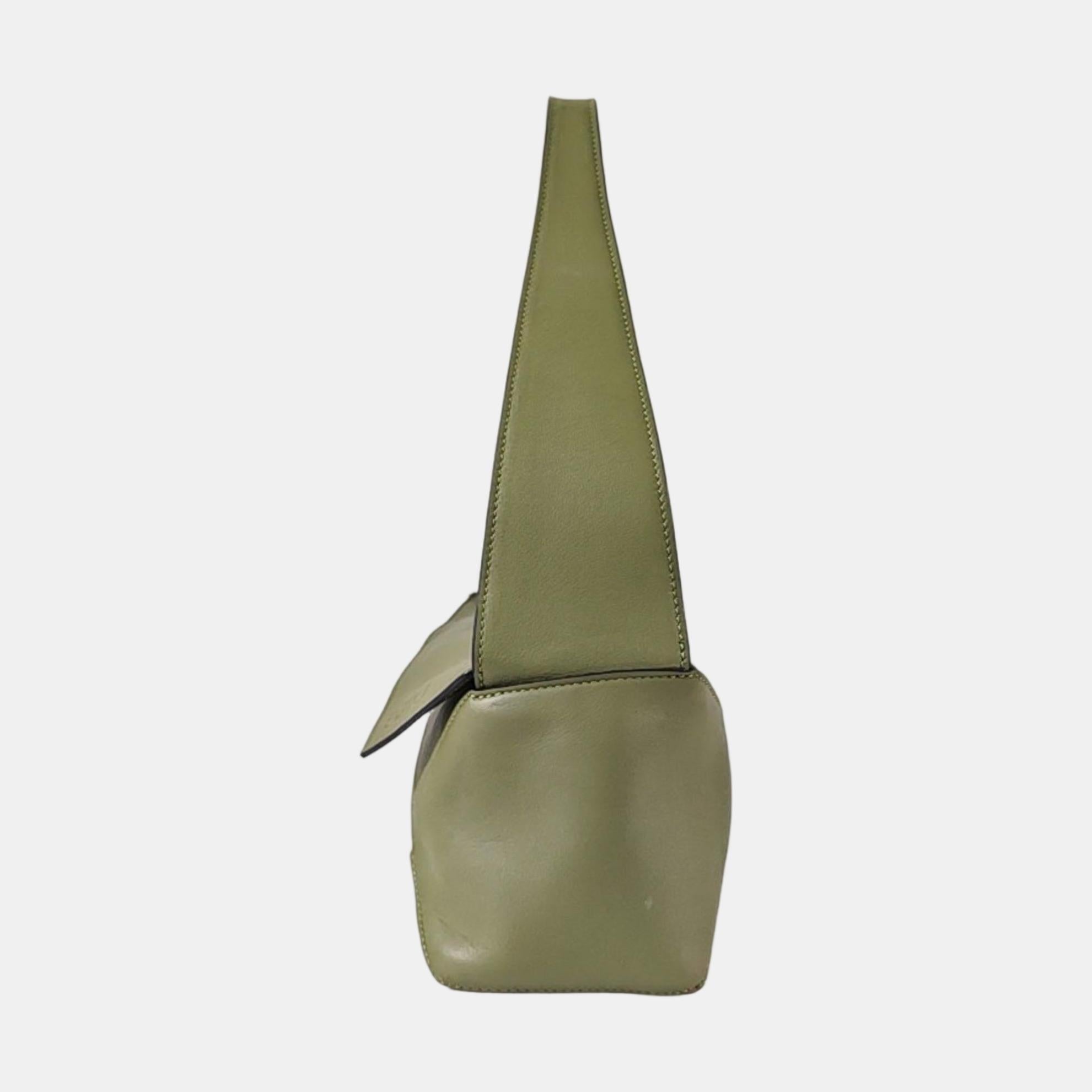 Gris Loewe Puzzle Sac à bandoulière en cuir vert en vente