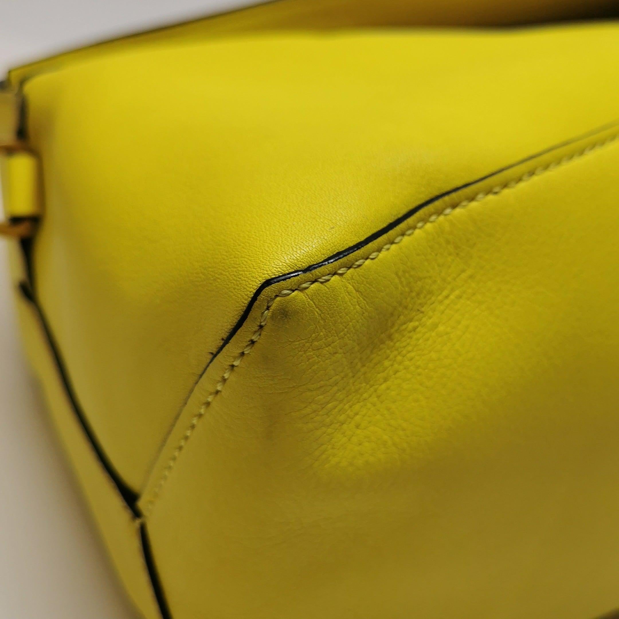 Loewe Puzzle Hobo Yellow Leather Shoulder Bag 11