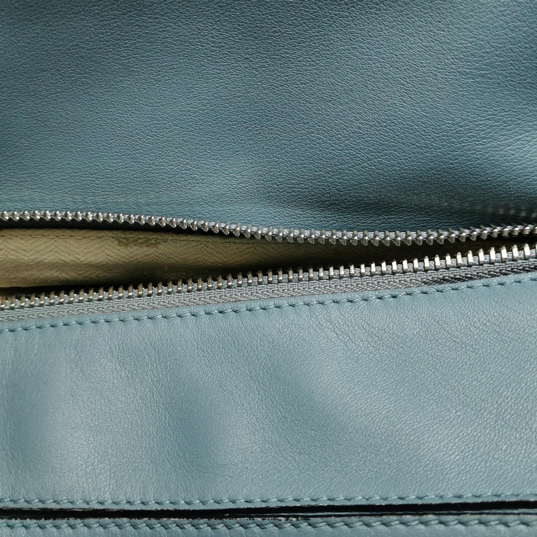 Loewe Puzzle Medium Ash blue Calfskin Leather Crossbody Bag For Sale 9