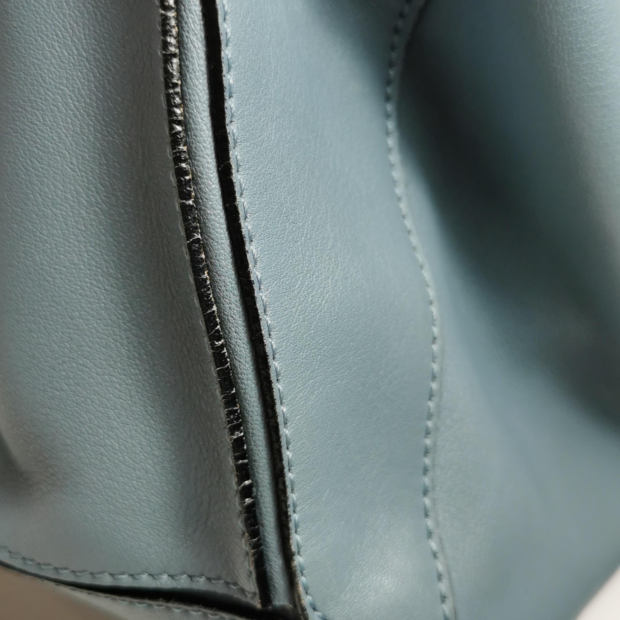 Loewe Puzzle Medium Ash blue Calfskin Leather Crossbody Bag For Sale 12