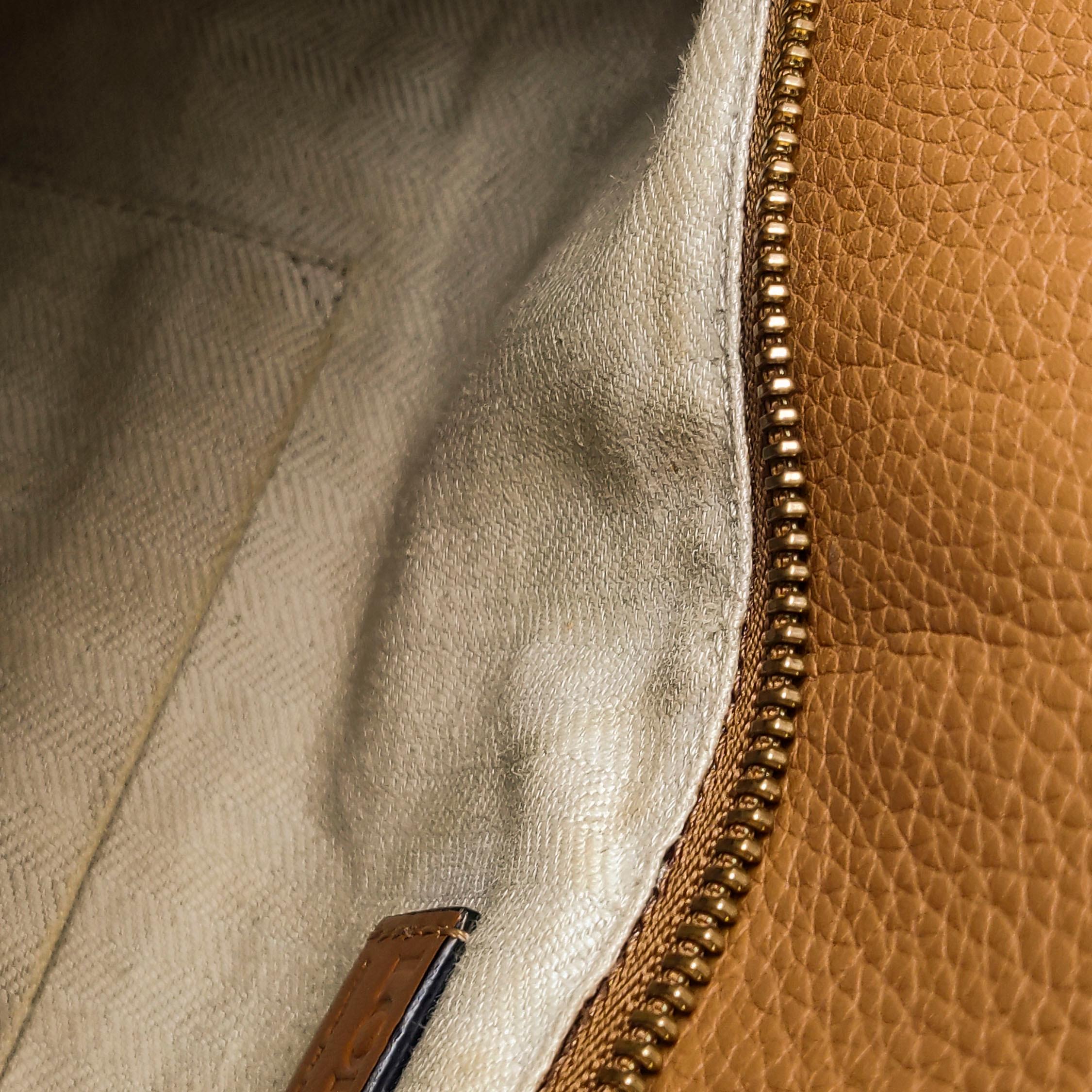 Loewe Puzzle Medium en cuir marron avec bracelet brodé multicolore en vente 6