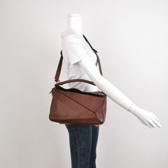 Loewe Puzzle Medium Dunkelbraune Kalbsledertasche
