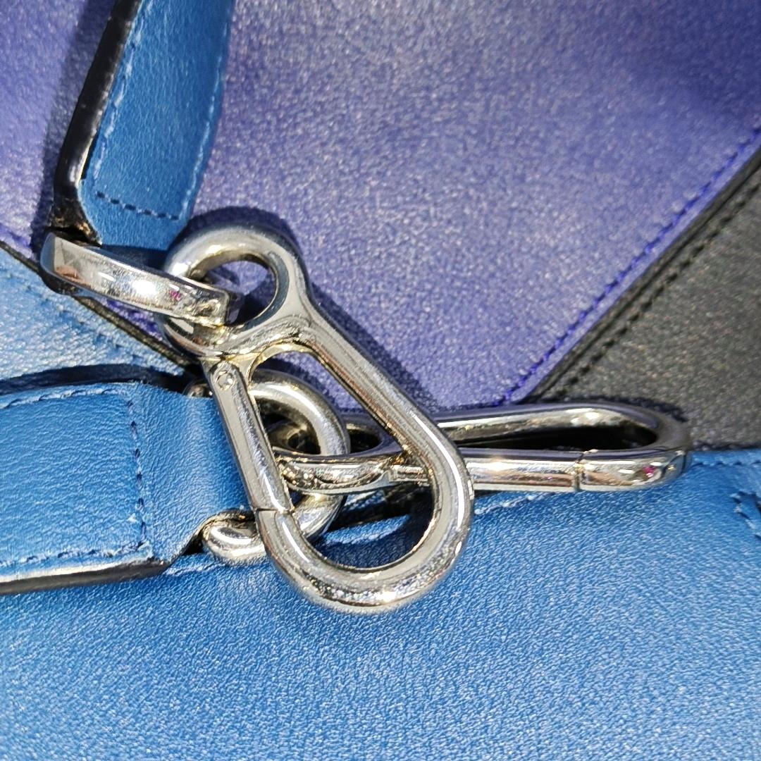 Loewe Puzzle Medium Multicolor Navy Calfskin leather bag 13