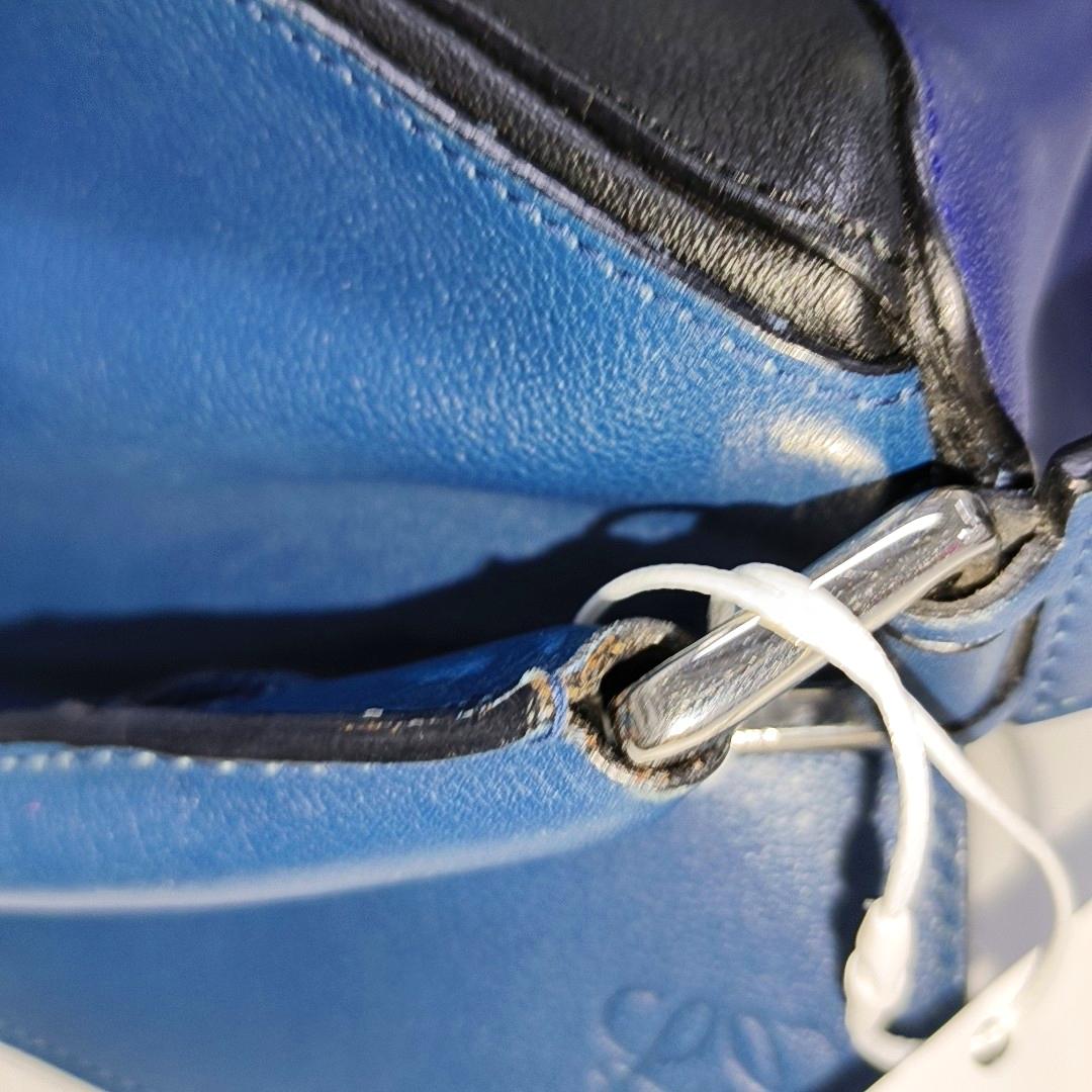 Loewe Puzzle Medium Multicolor Navy Calfskin leather bag 3