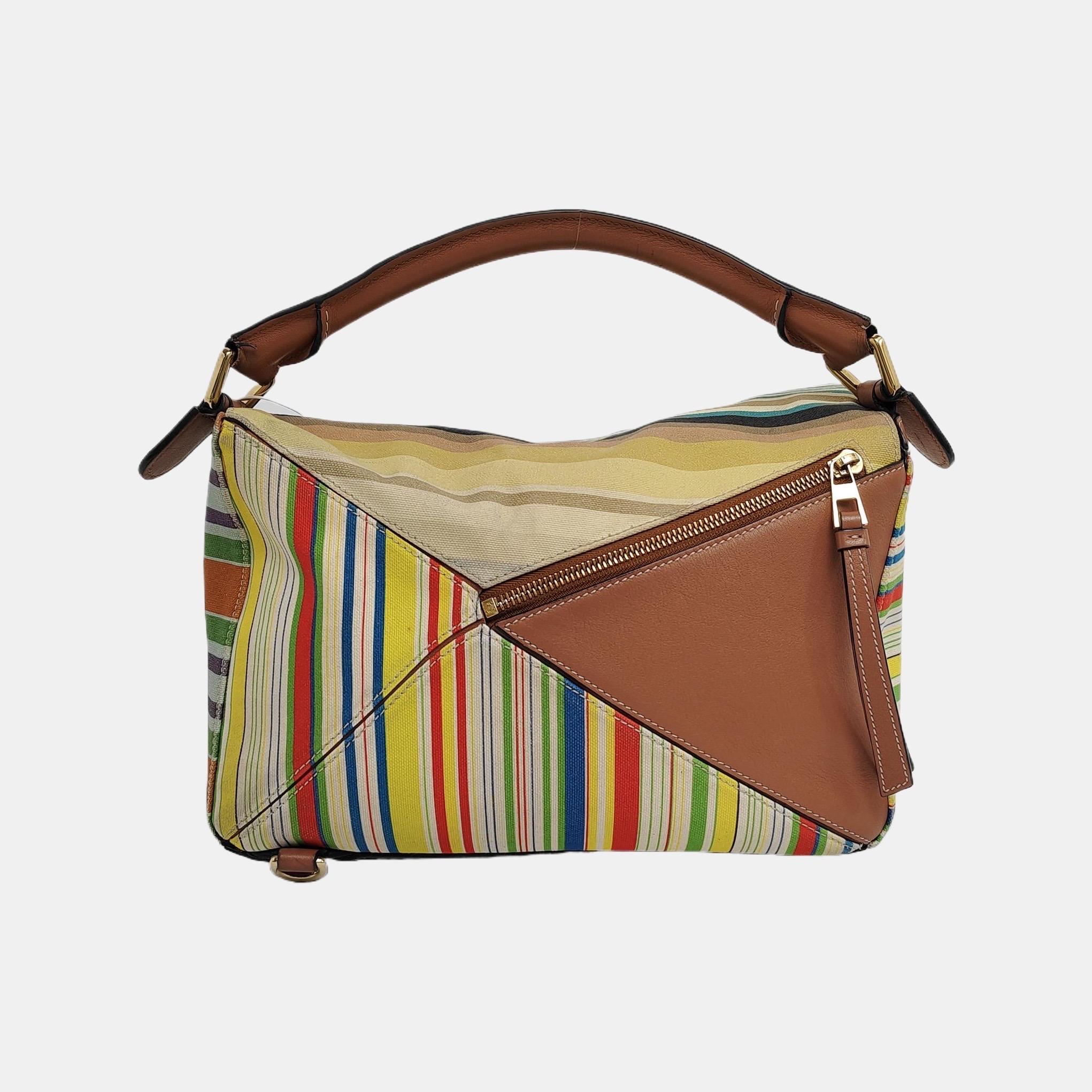Loewe Puzzle Medium Multicolor Striped Canvas Leather Crossbody Bag Bon état - En vente à AUBERVILLIERS, FR