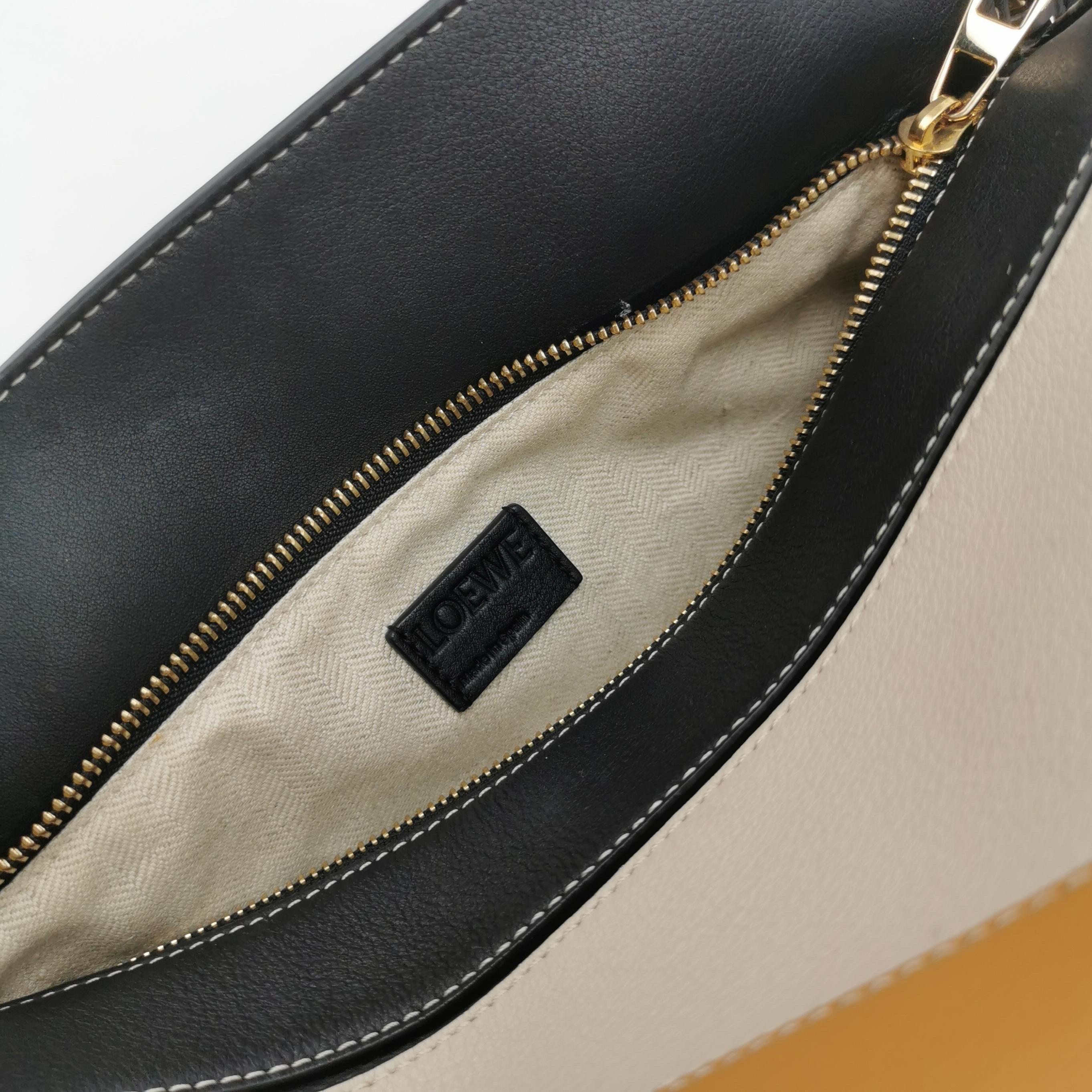 Loewe Puzzle Medium Multicolor Tricolor Black Yellow Calfskin leather bag For Sale 1
