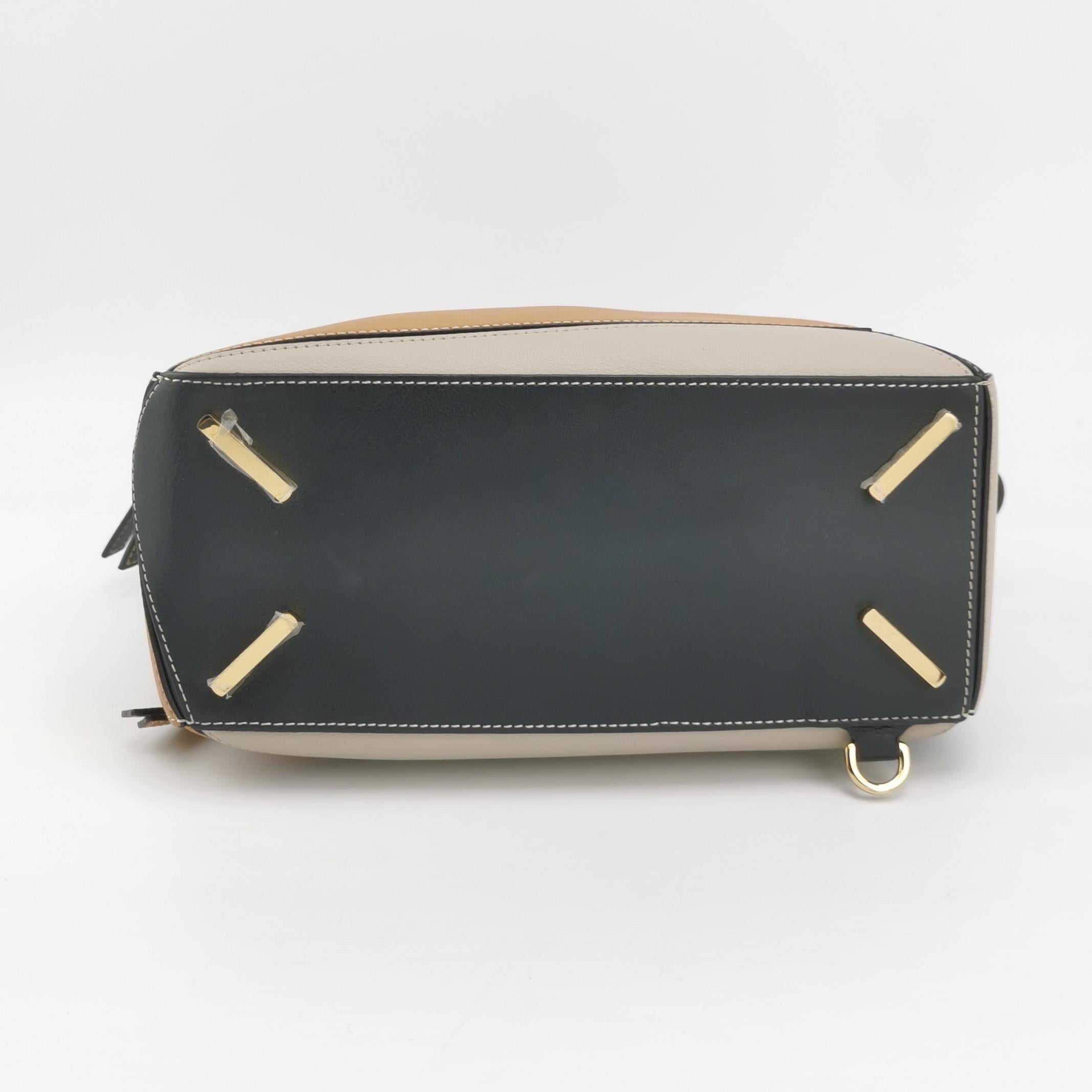 Loewe Puzzle Medium Multicolor Tricolor Black Yellow Calfskin leather bag For Sale 3