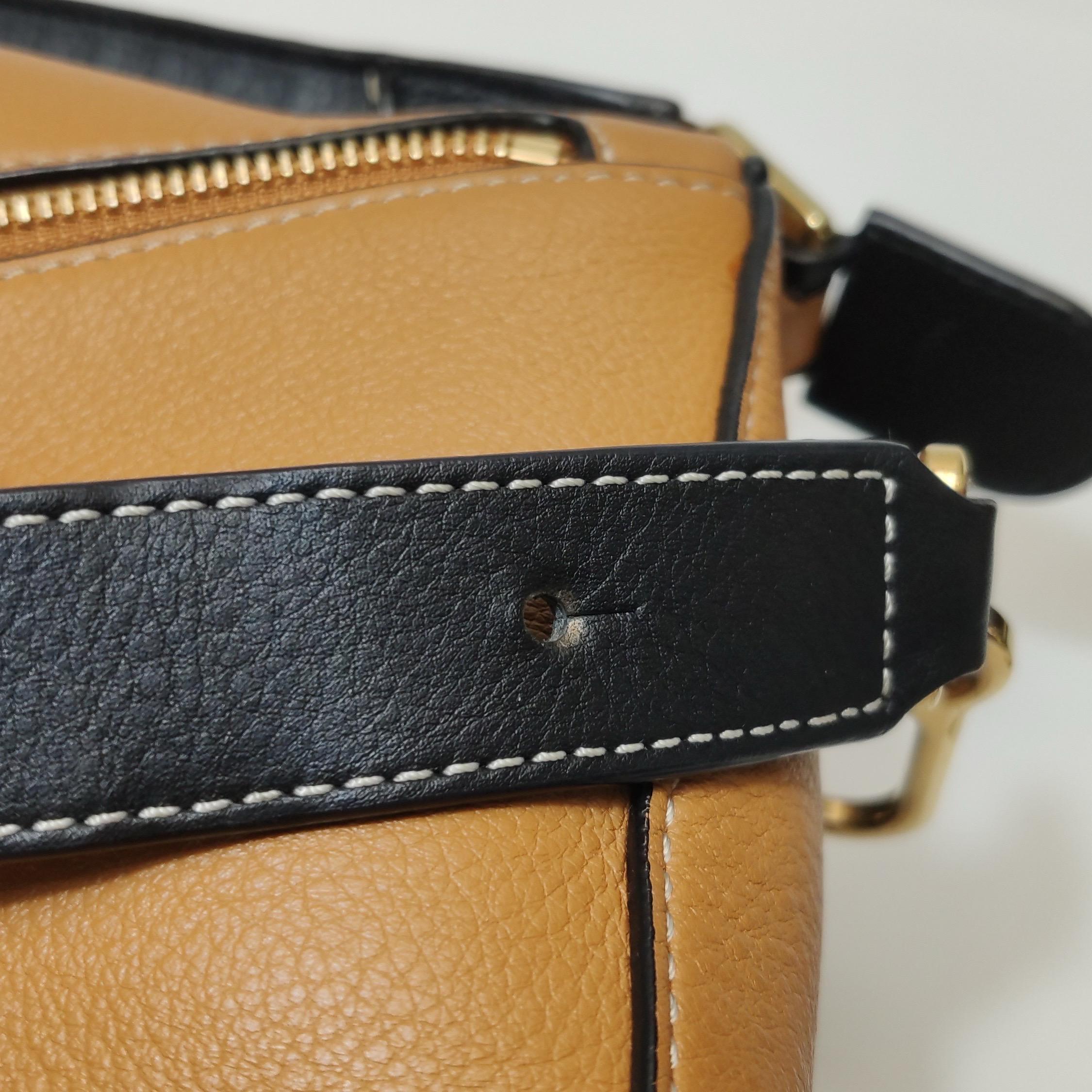Loewe Puzzle Medium Multicolor Tricolor Black Yellow Calfskin leather bag For Sale 4