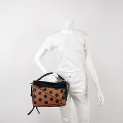 Loewe Puzzle Medium Polka Dots Braun Schwarz Leder