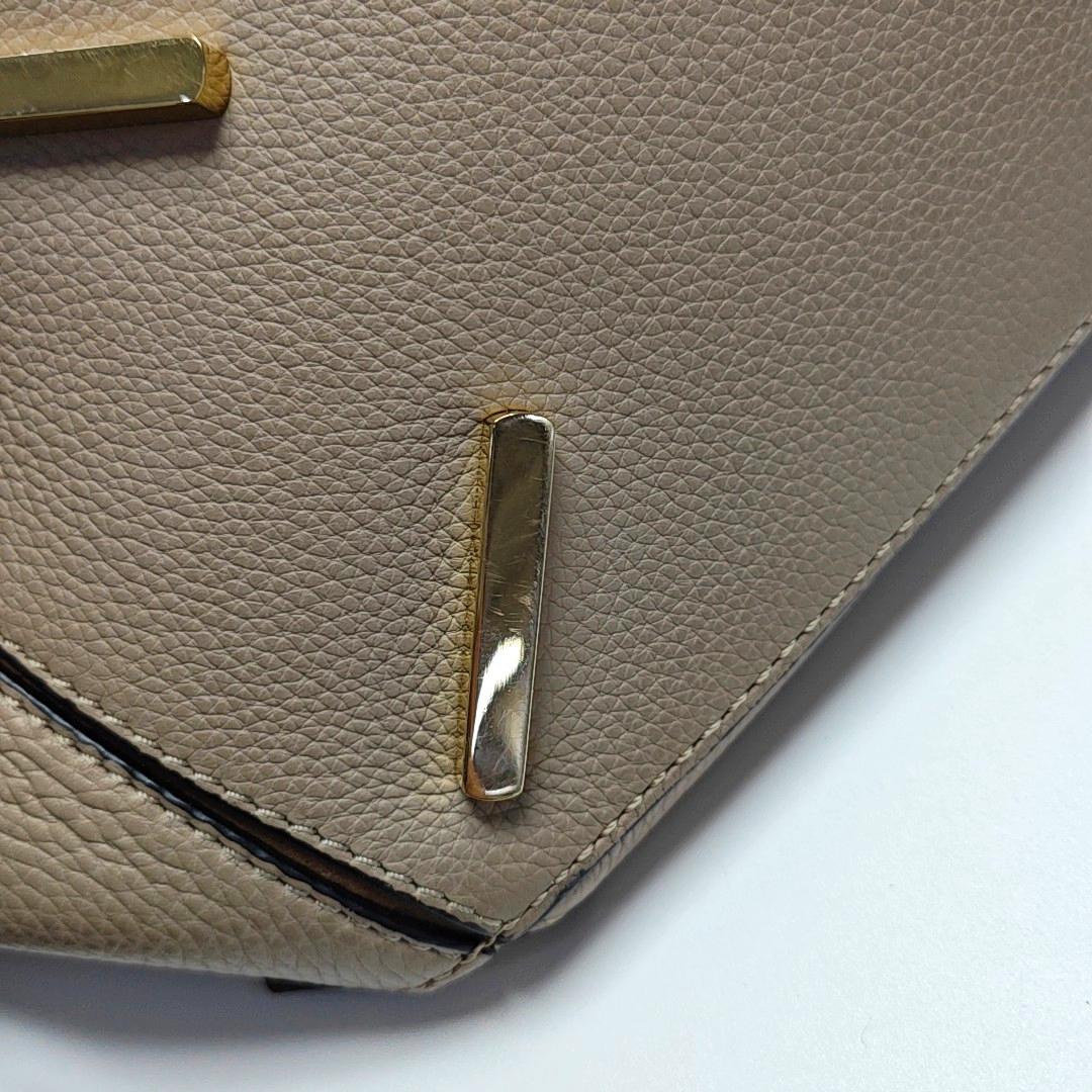 Loewe Puzzle Medium Sand Beige Sac en cuir de veau Brown Strap en vente 3