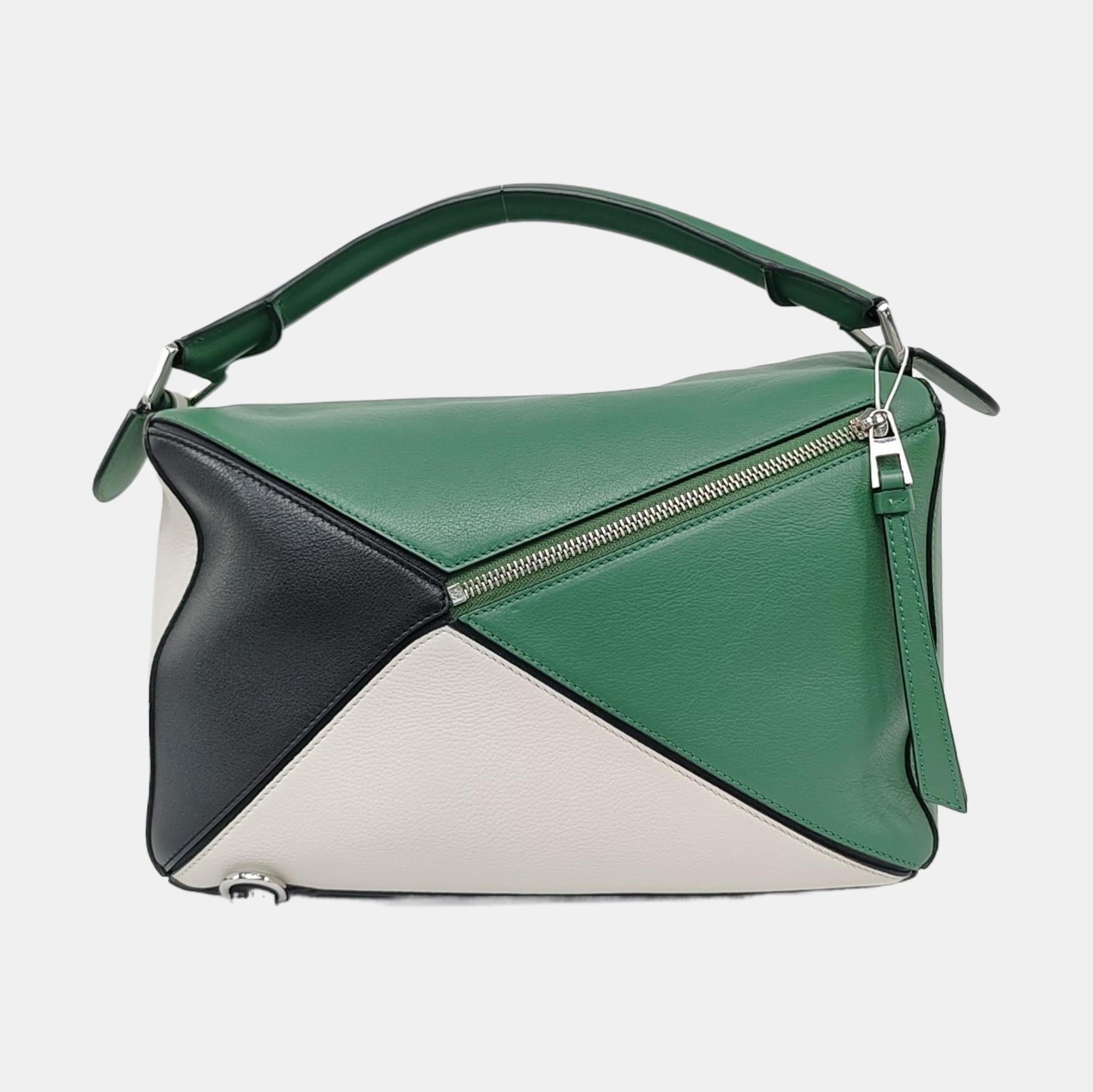 Bleu Loewe Puzzle Medium Tricolor Green Black White Calfskin Leather Bag en vente