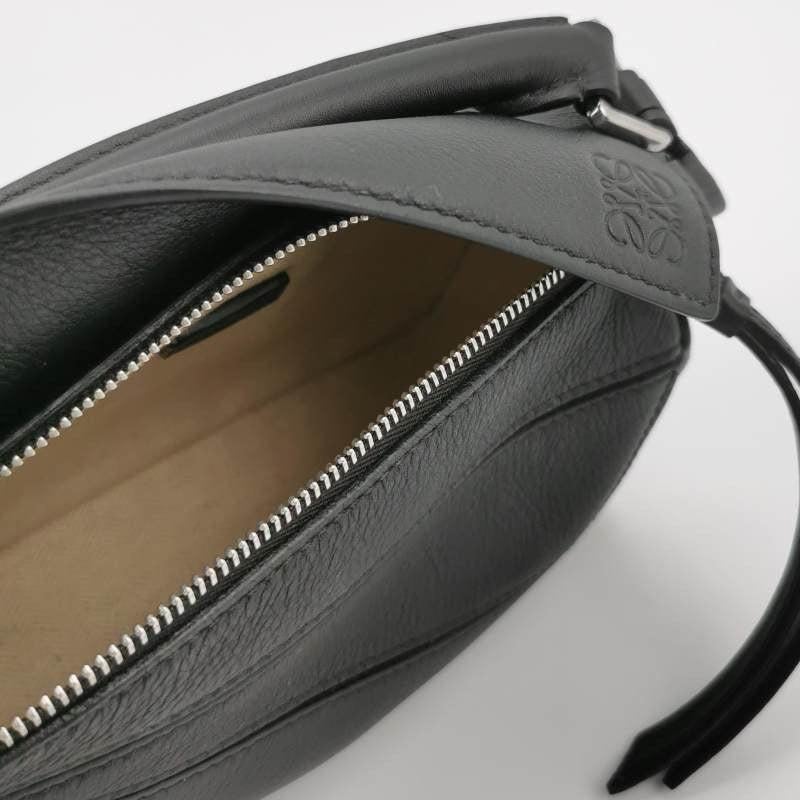 Women's Loewe Puzzle Mini Black Calfskin Leather Crossbody Bag For Sale