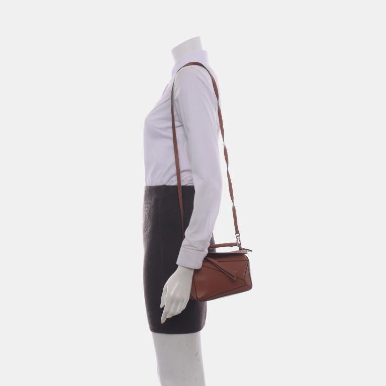 Brown Loewe Puzzle Mini Caramel Tan Calfskin Leather Crossbody Bag For Sale
