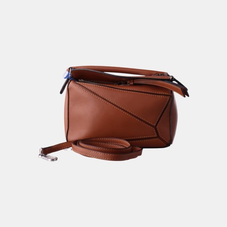 Loewe Puzzle Mini Caramel Tan Calfskin Leather Crossbody Bag For Sale 3