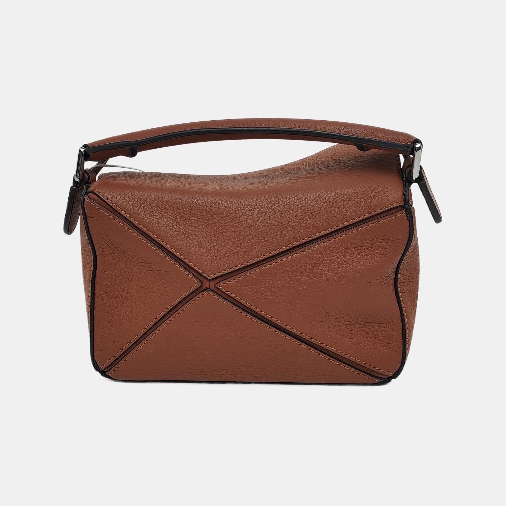 Loewe Puzzle Mini Caramel Tan Grained Calfskin Leather Crossbody Bag For Sale 1