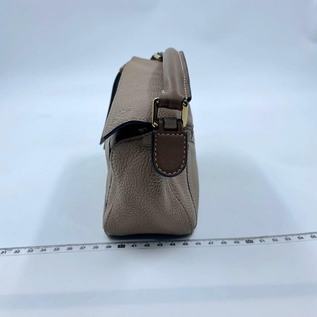 Women's Loewe Puzzle Mini Sandy Beige Calfskin Leather Crossbody Bag For Sale