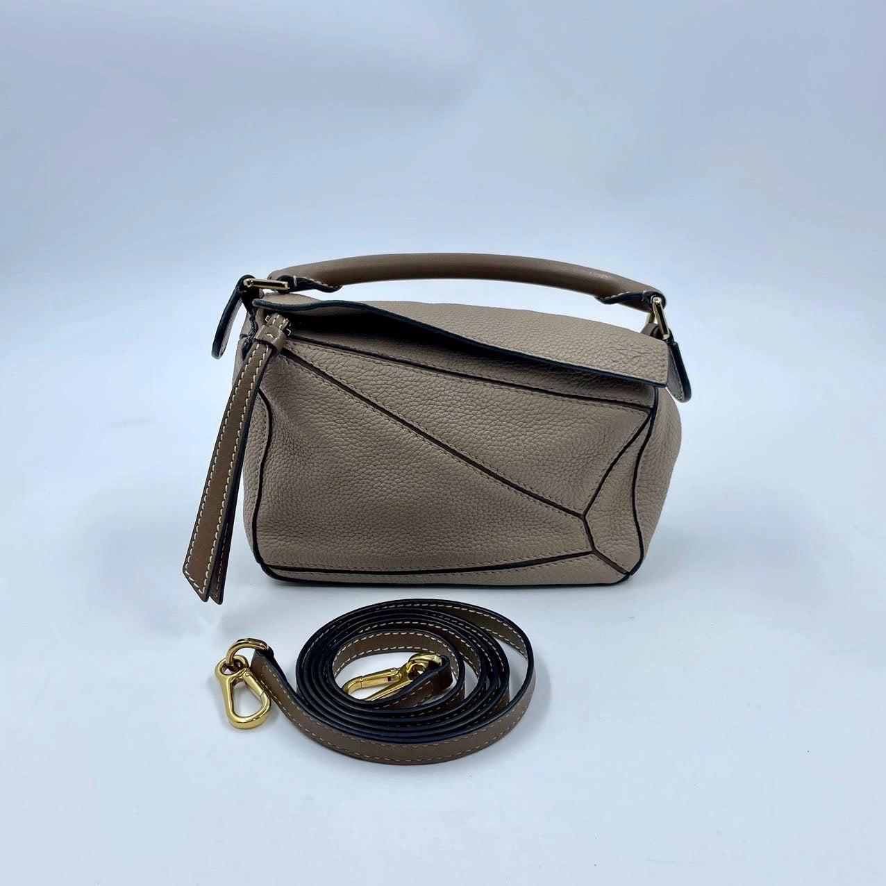 Loewe Puzzle Mini Sandy Beige Calfskin Leather Crossbody Bag For Sale 2