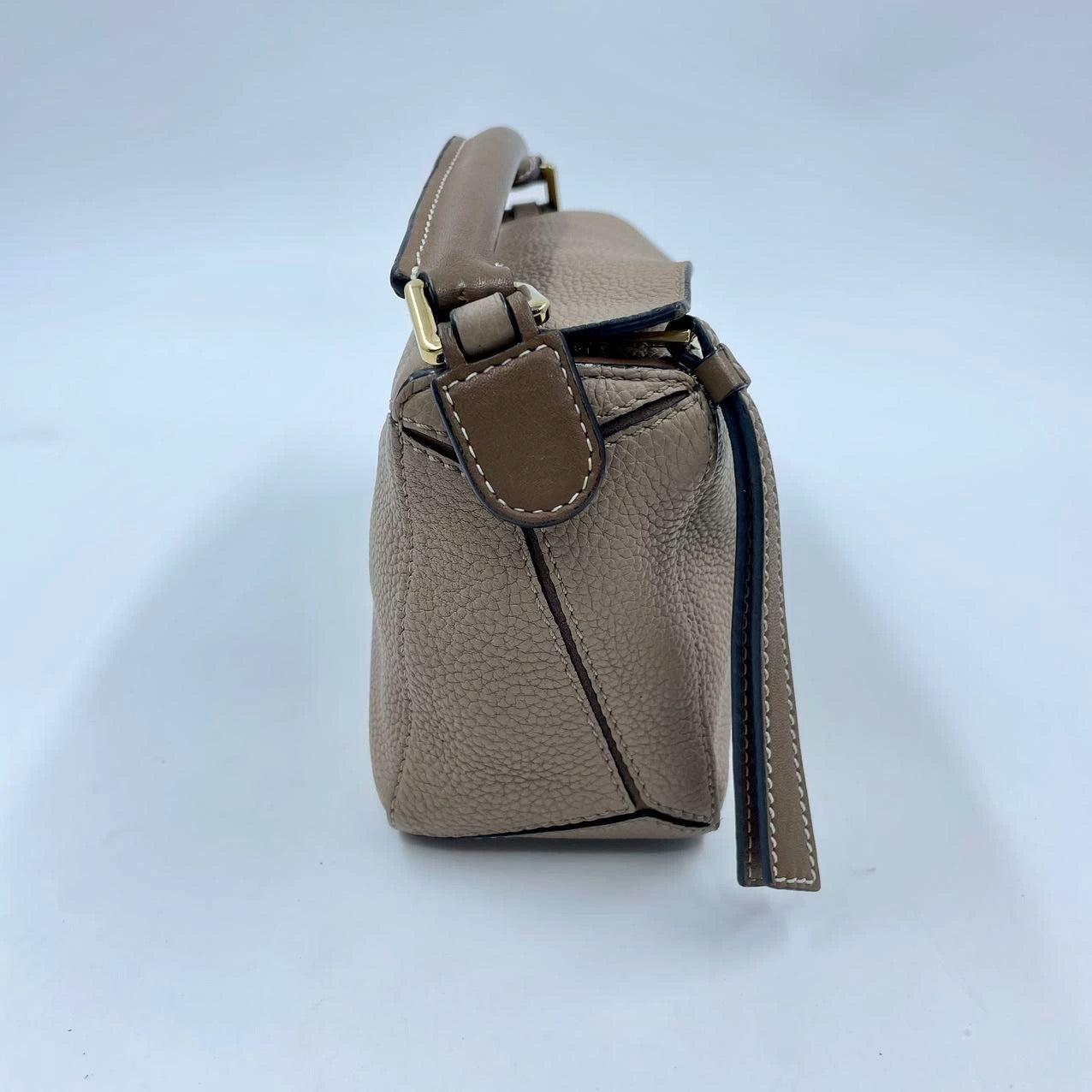 Loewe Puzzle Mini Sandy Beige Calfskin Leather Crossbody Bag For Sale 5