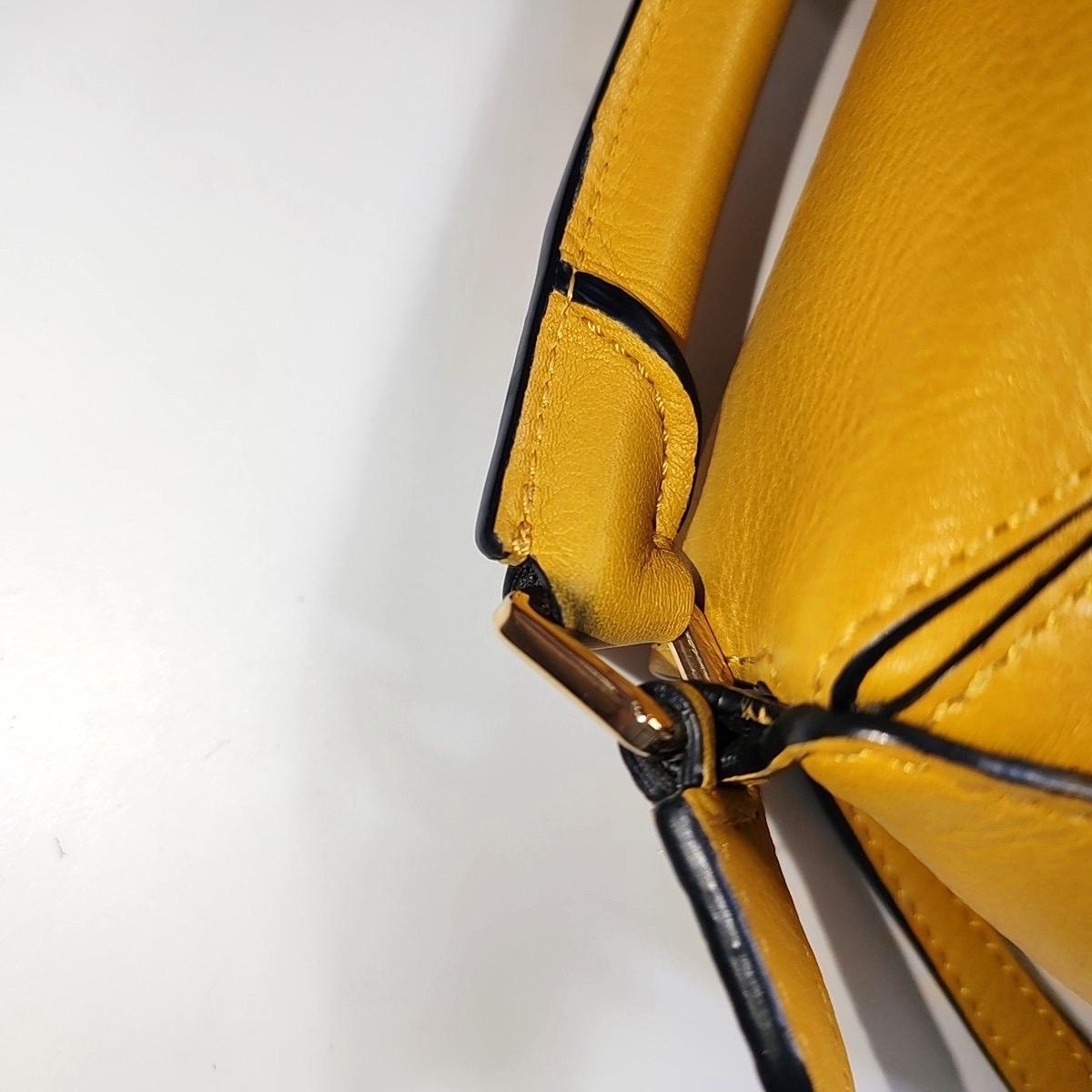 Loewe Puzzle Mini Yellow Calfskin Leather Gold Hardware Crossbody Bag For Sale 7