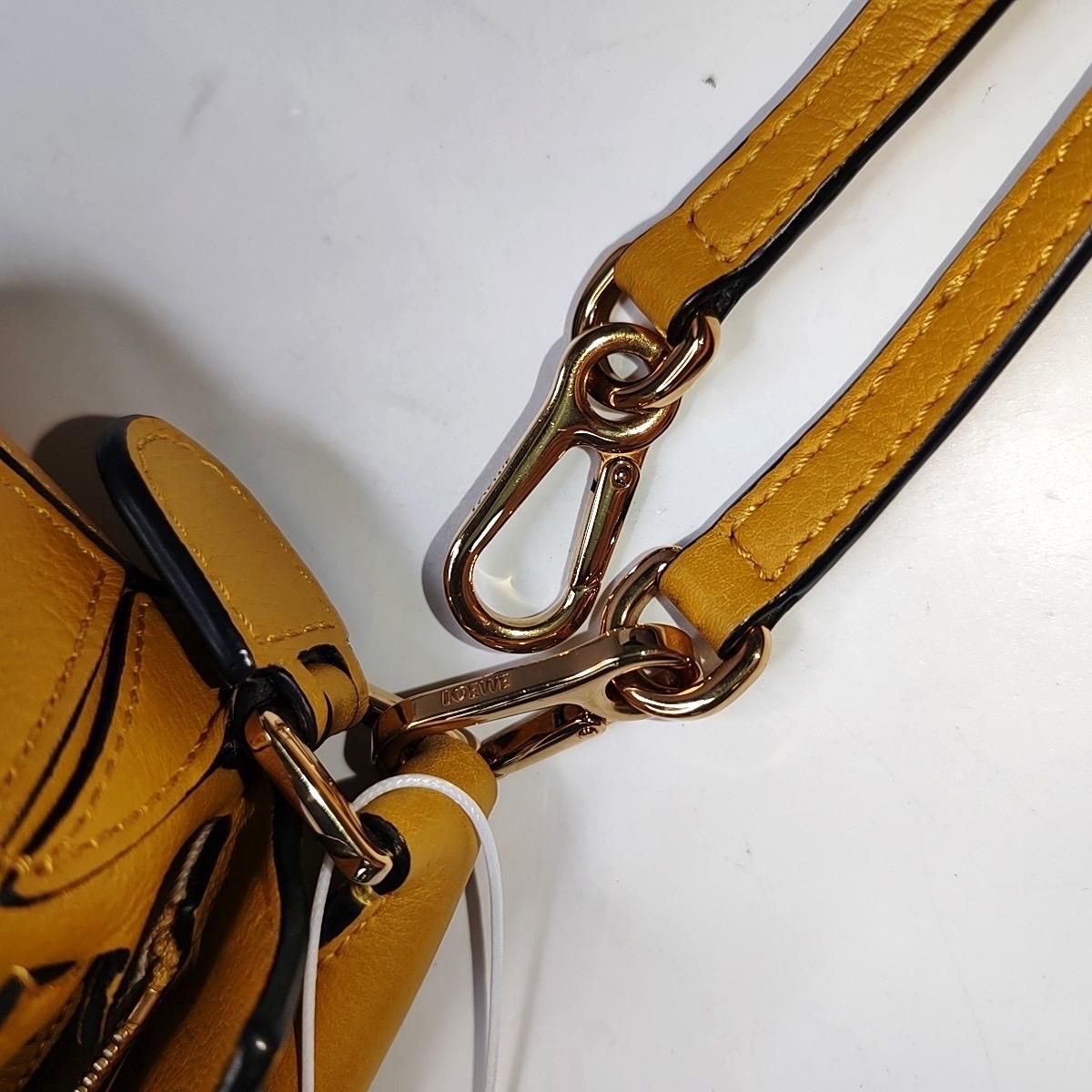Loewe Puzzle Mini Yellow Calfskin Leather Gold Hardware Crossbody Bag For Sale 11