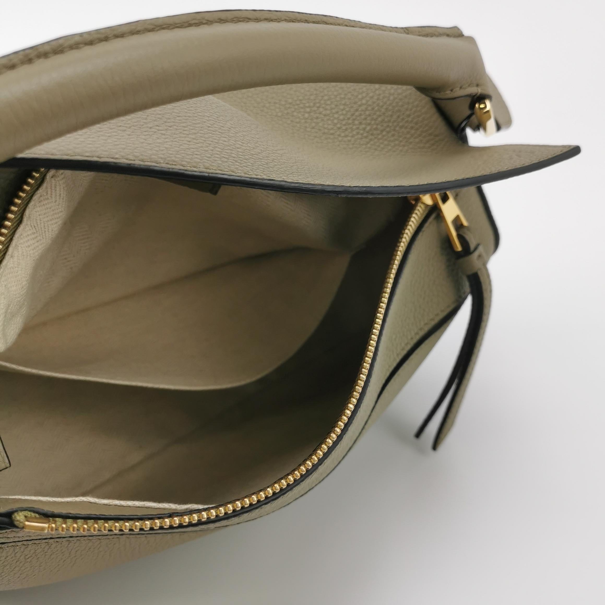 Brown Loewe Puzzle Small Green Calfskin Leather Crossbody Bag