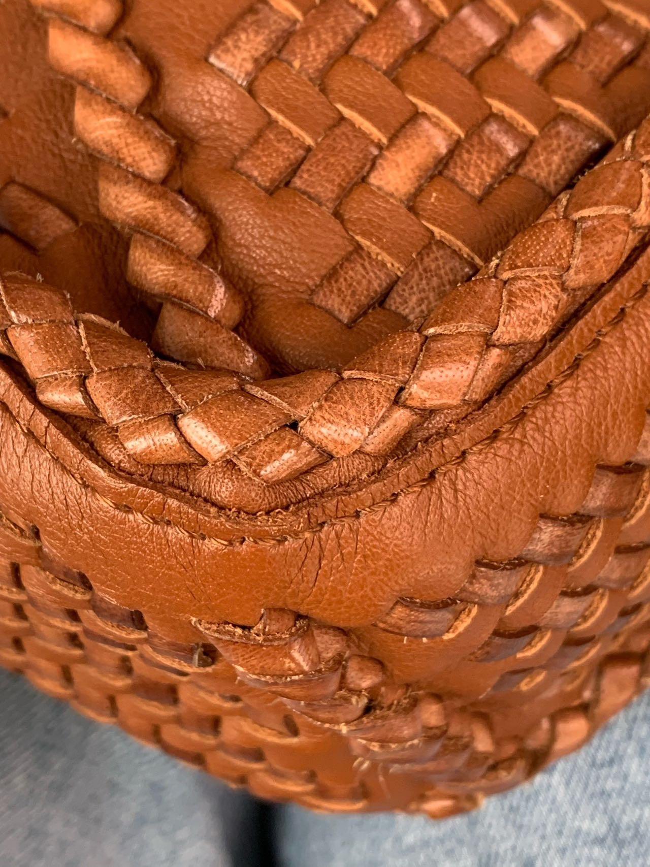 Loewe Puzzle Kleine geflochtene Ledertasche Braun Crossbody Tasche im Angebot 5