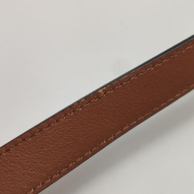 Loewe Puzzle Petit sac à bandoulière en cuir tressé blanc en vente 5