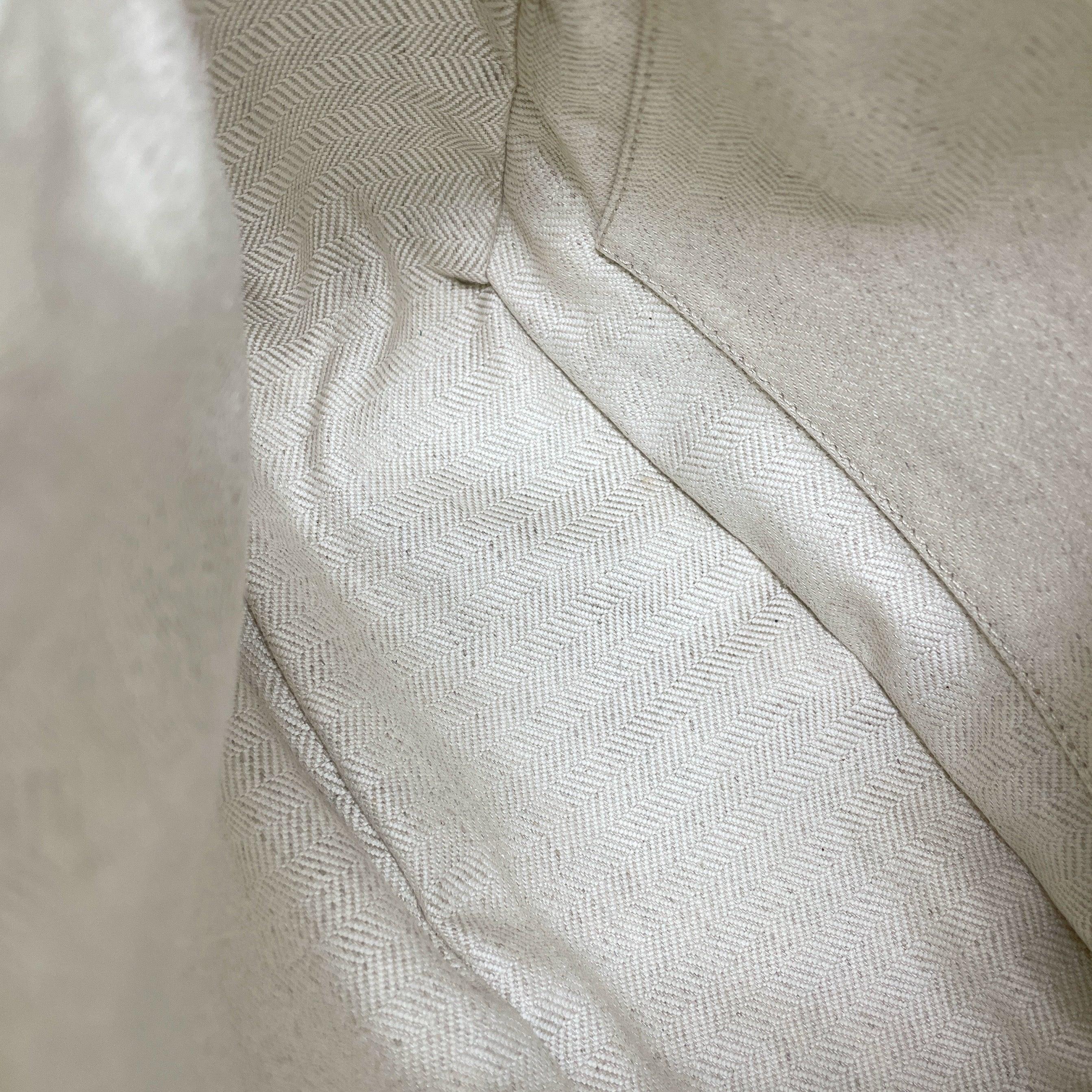 Loewe Puzzle Petit sac à bandoulière en cuir tressé blanc en vente 15