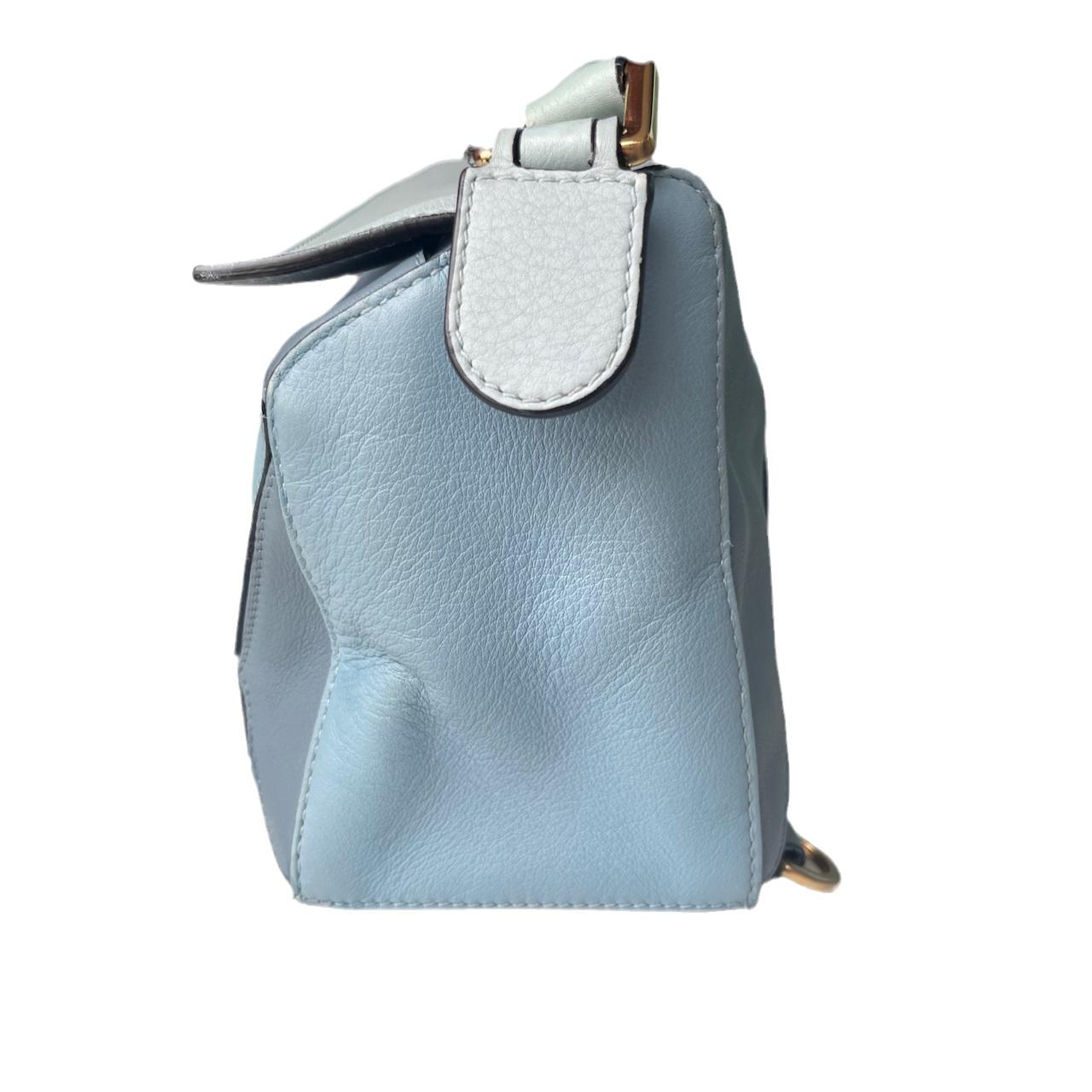 Loewe Puzzle Small Multi tone Blue Leather Crossbody Bag In Good Condition In AUBERVILLIERS, FR
